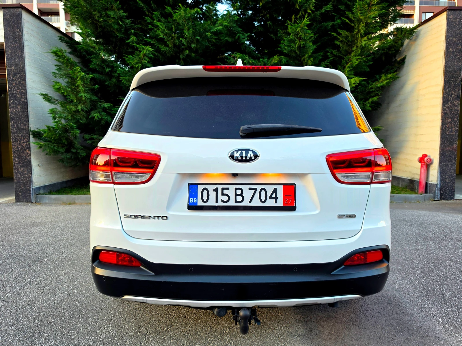 Kia Sorento 2.2-PREMIUM+ 4x4- FULL , снимка 6 - Автомобили и джипове - 54750785
