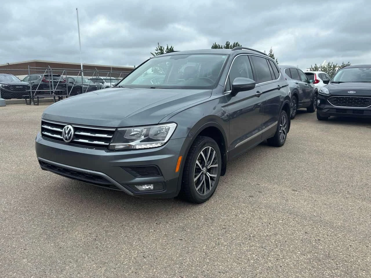 VW Tiguan * Comfortline * АВТОКРЕДИТ * ОТ ПРЕДСТАВИТЕЛСТВО