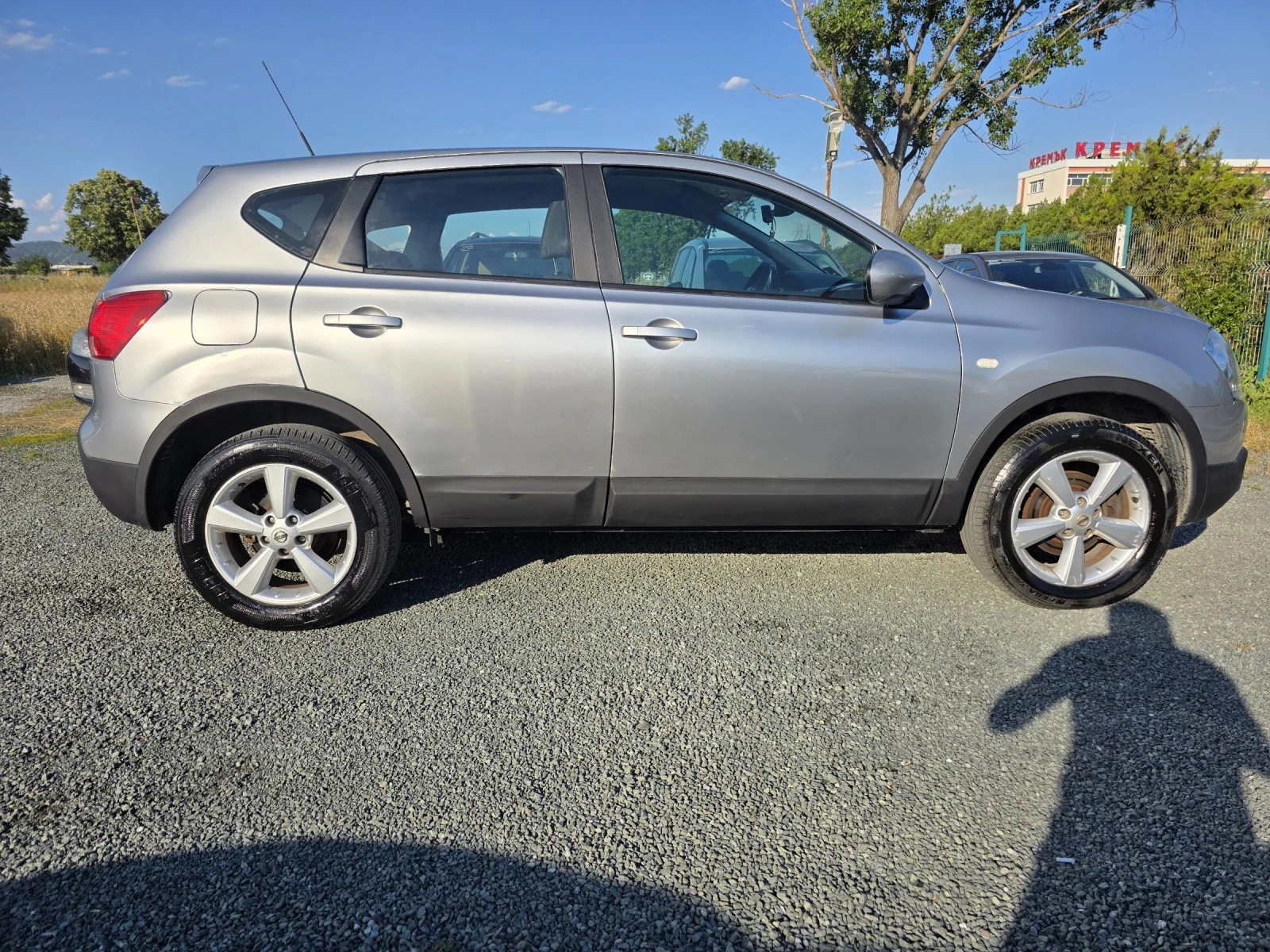 Nissan Qashqai 1.6 бензин 96000км!!!!, снимка 4 - Автомобили и джипове - 55019489