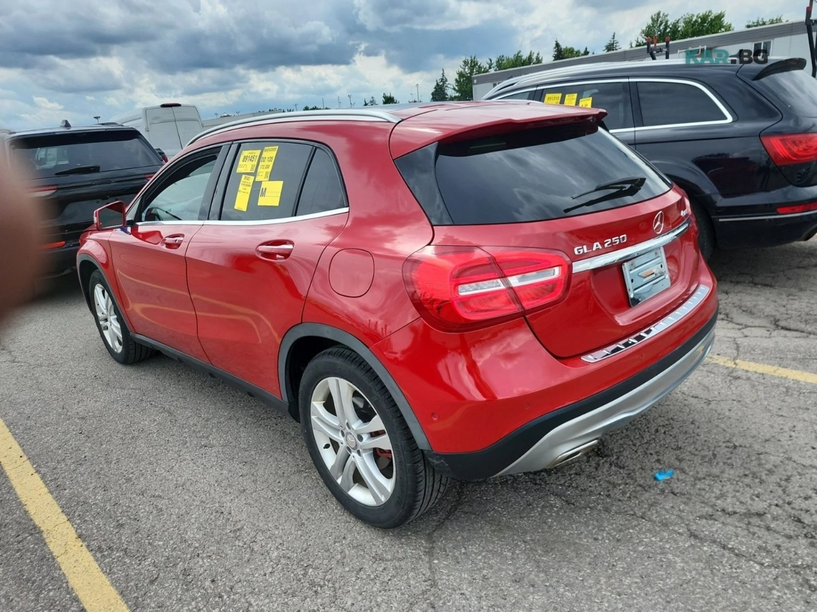 Mercedes-Benz GLA 250 4MATIC Автокредит Цена до България, снимка 4 - Автомобили и джипове - 54959409