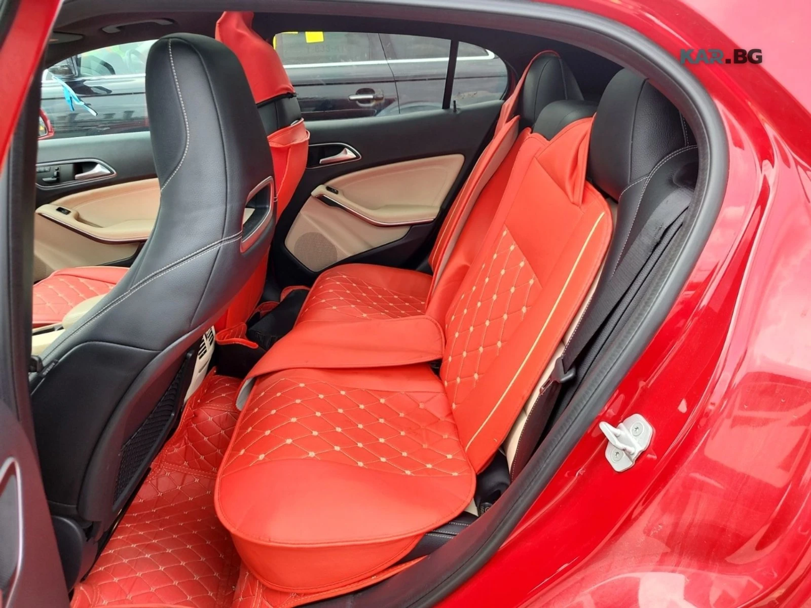Mercedes-Benz GLA 250 4MATIC Автокредит Цена до България, снимка 10 - Автомобили и джипове - 54959409