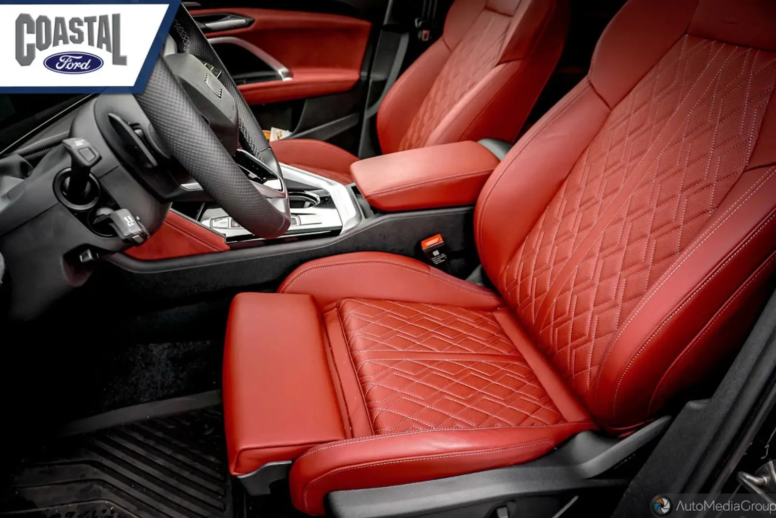 Audi SQ5 TECHNIK ЦЕНА ДО БЪЛГАРИЯ АВТОКРЕДИТ, снимка 10 - Автомобили и джипове - 55451153