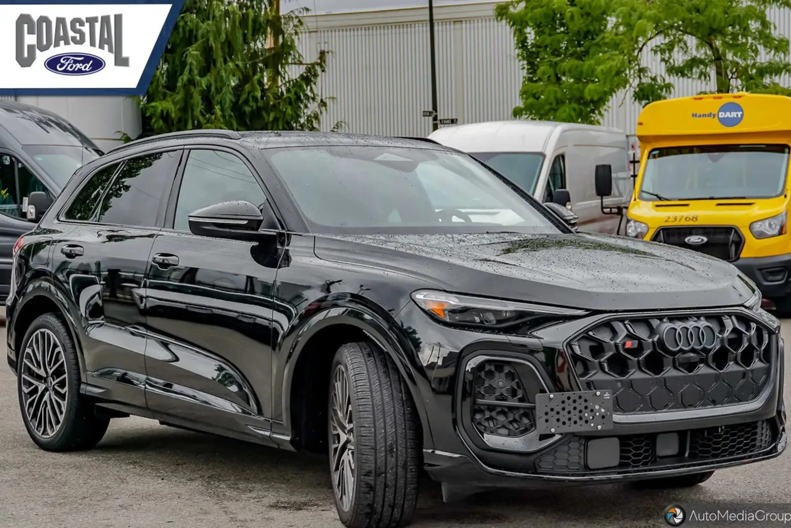 Audi SQ5 TECHNIK ЦЕНА ДО БЪЛГАРИЯ АВТОКРЕДИТ, снимка 3 - Автомобили и джипове - 55451153