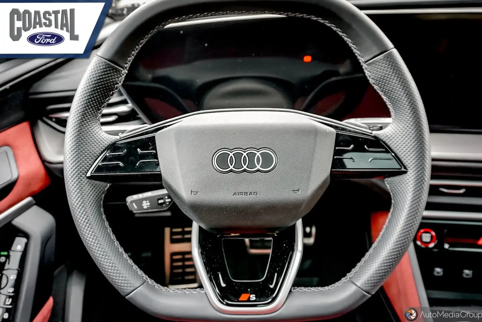 Audi SQ5 TECHNIK ЦЕНА ДО БЪЛГАРИЯ АВТОКРЕДИТ, снимка 11 - Автомобили и джипове - 55451153