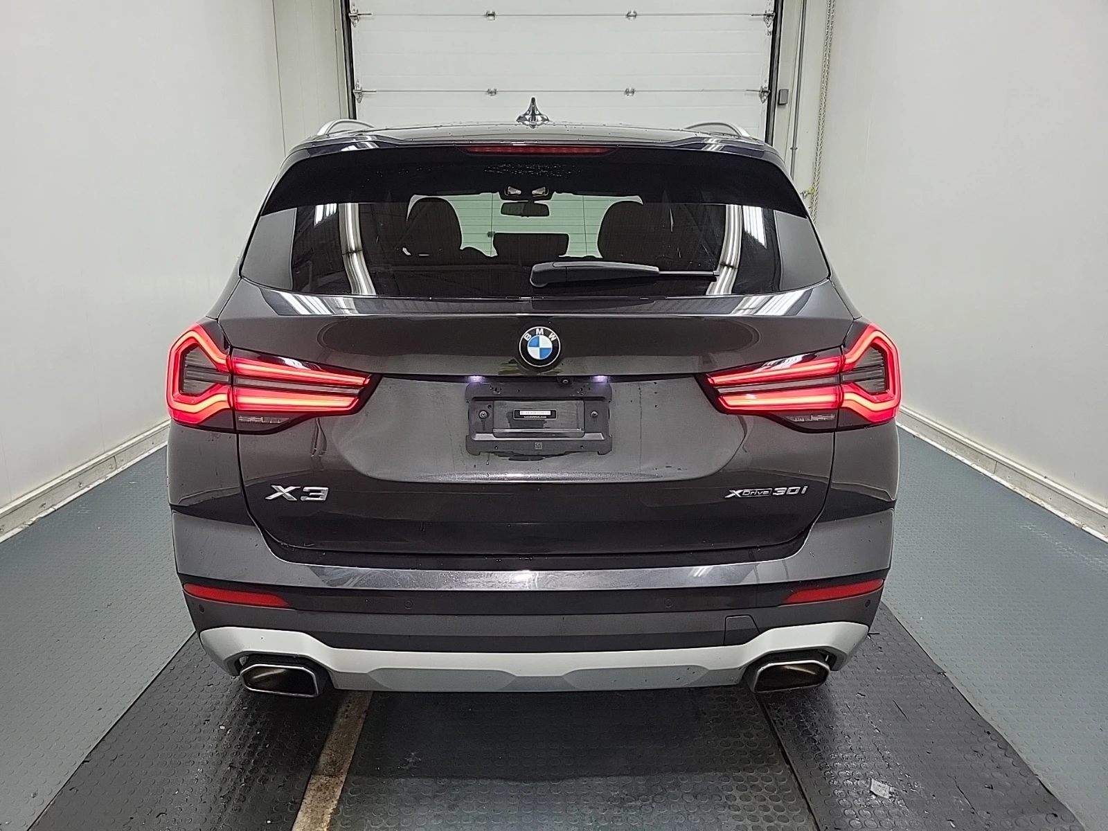 BMW X3 XDRIVE30I / �������� / ����������� | Mobile.bg � ����������� 17