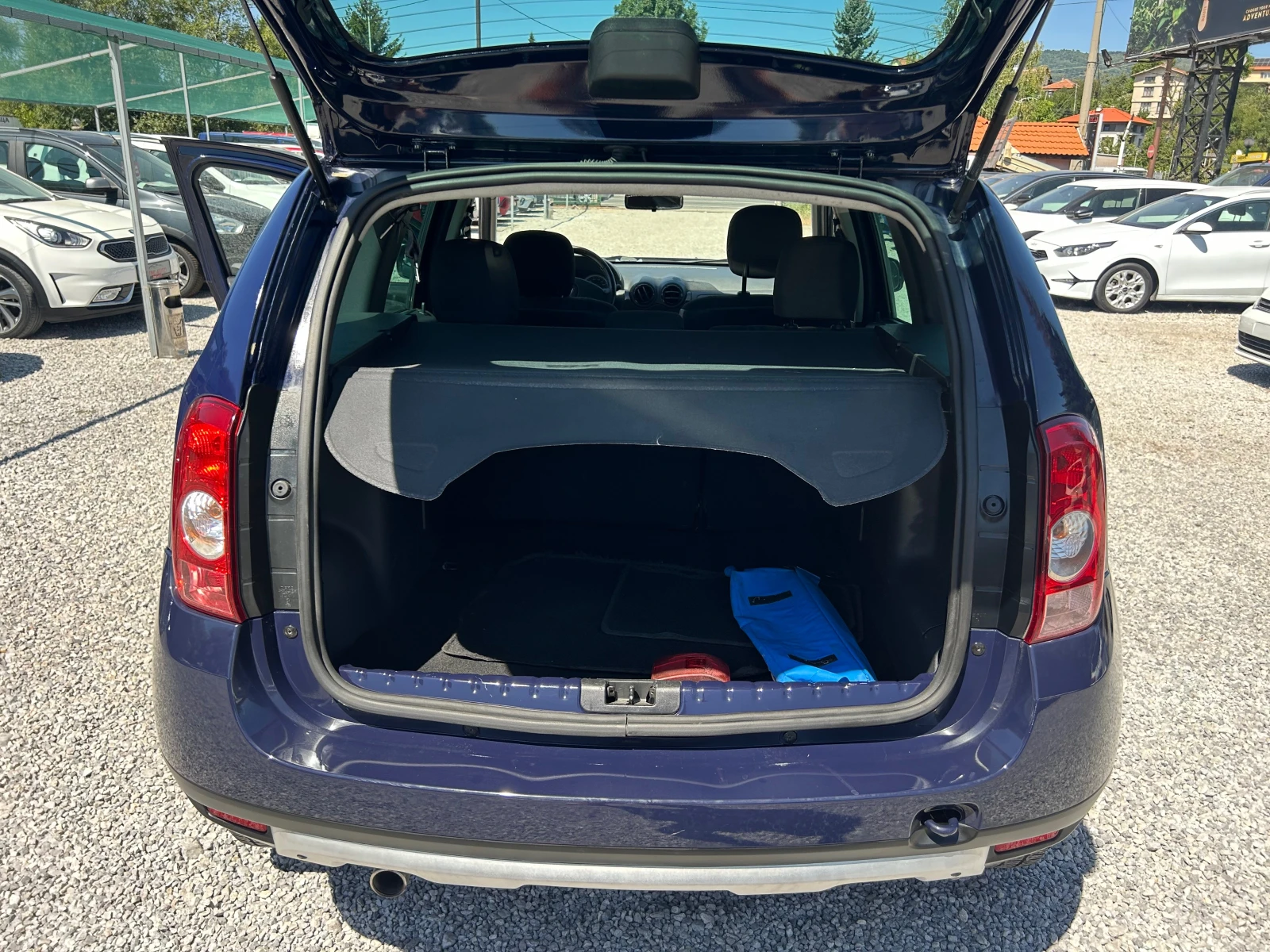 Dacia Duster 1.5DCI EURO5A, снимка 13 - Автомобили и джипове - 55732961