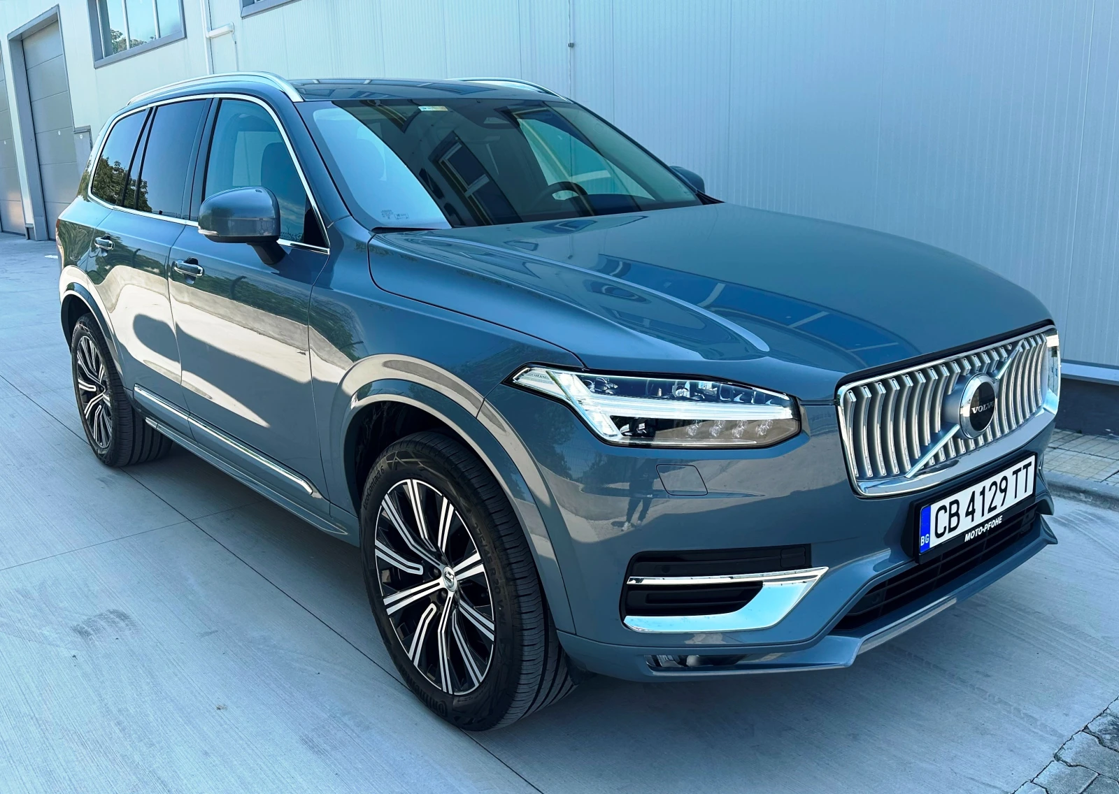 Volvo Xc90 2.0 B5 AWD, снимка 2 - Автомобили и джипове - 55994411