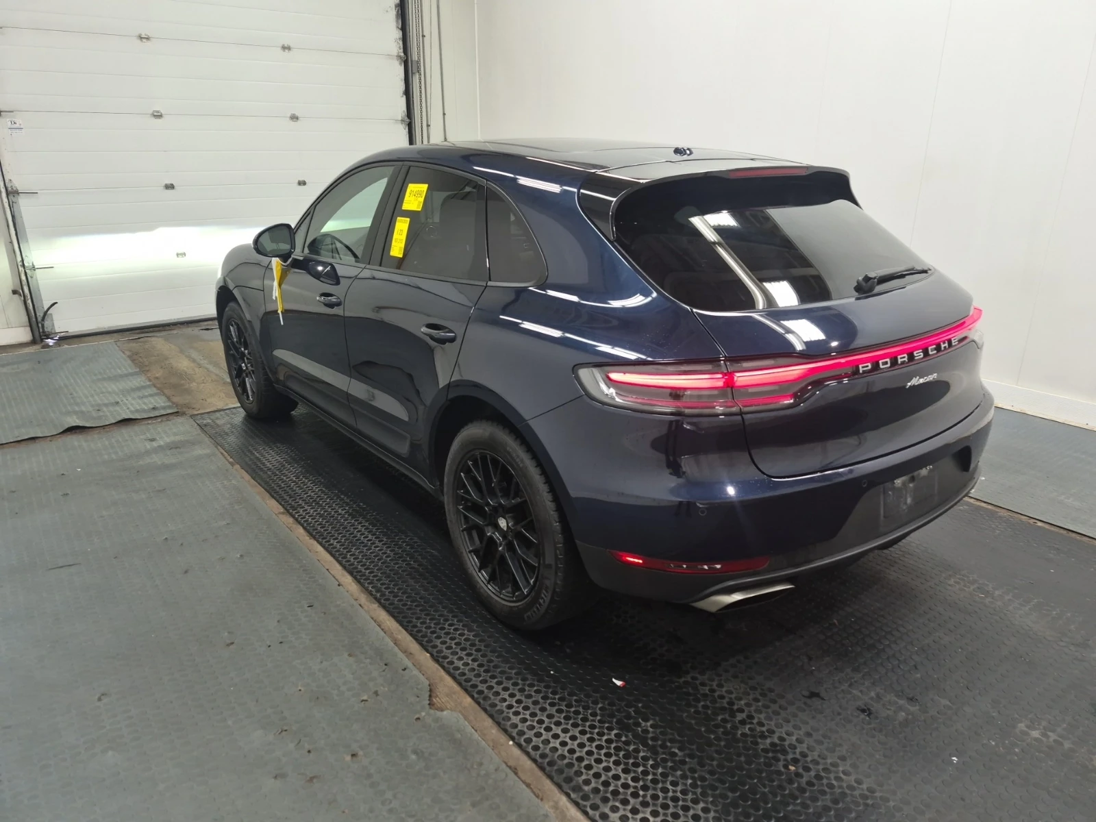 Porsche Macan BOSE* Dynamic Light System) | Mobile.bg � ����������� 3