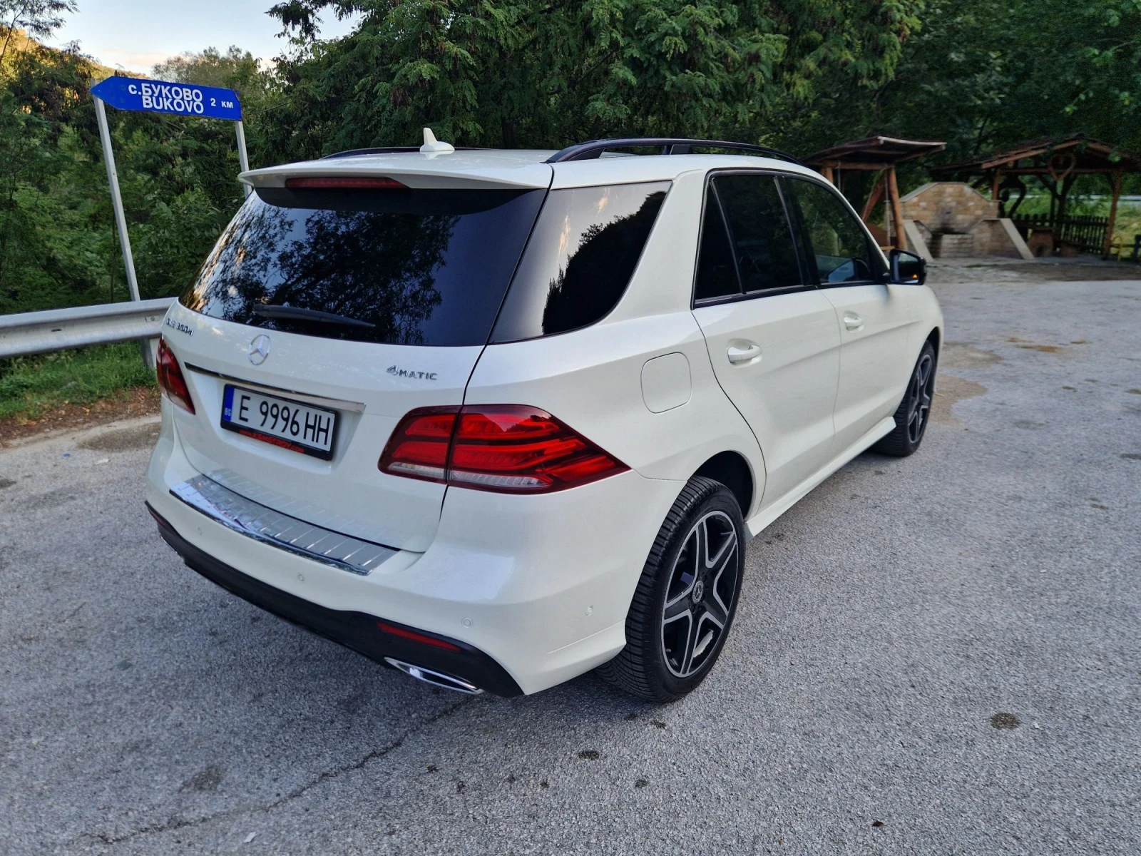Mercedes-Benz GLE 350, снимка 3 - Автомобили и джипове - 56059365