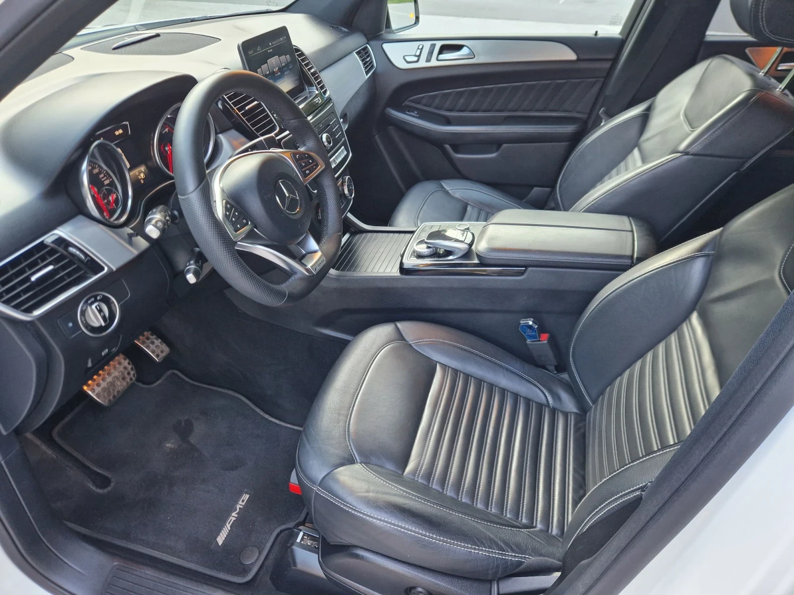 Mercedes-Benz GLE 350, снимка 11 - Автомобили и джипове - 56059365