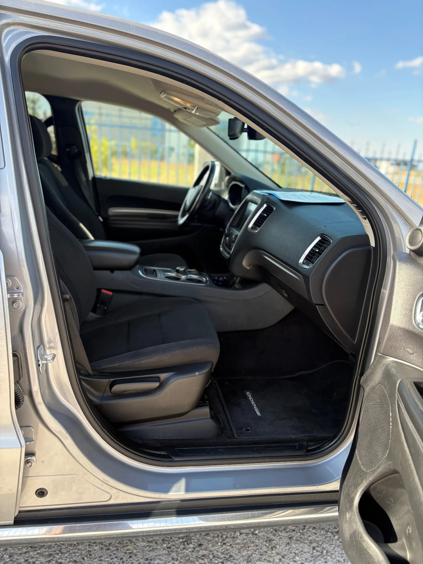 Dodge Durango 3.6 SXT, снимка 13 - Автомобили и джипове - 56295318