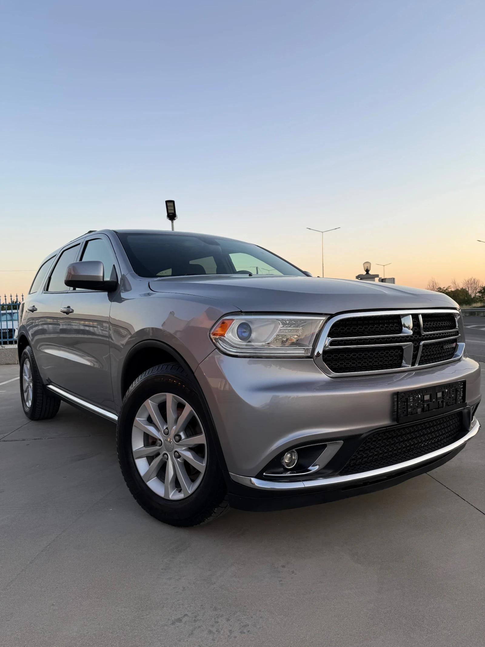 Dodge Durango 3.6 SXT, снимка 3 - Автомобили и джипове - 56295318