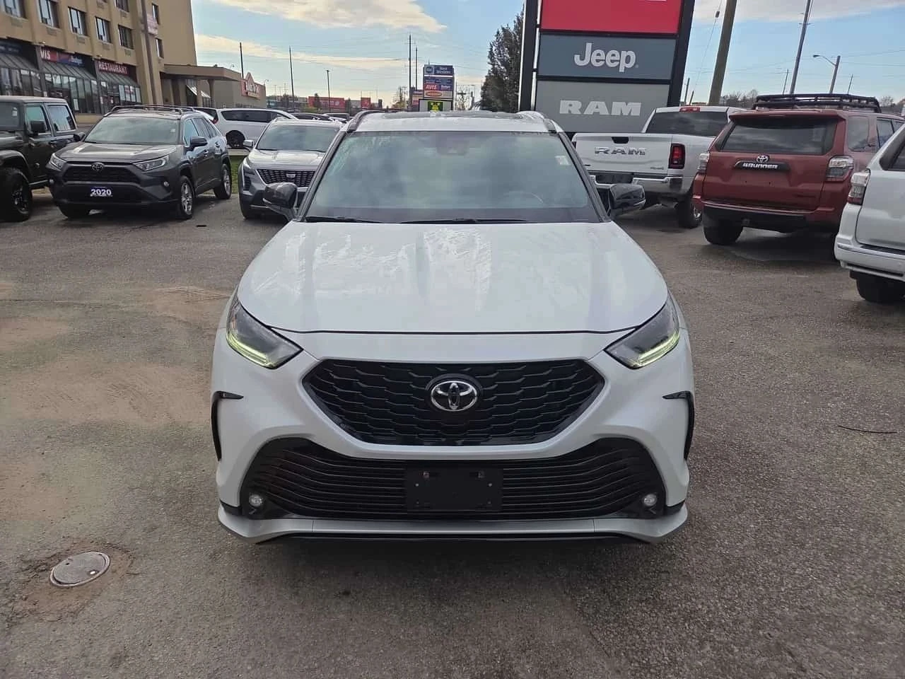 Toyota Highlander, снимка 6 - Автомобили и джипове - 56730294