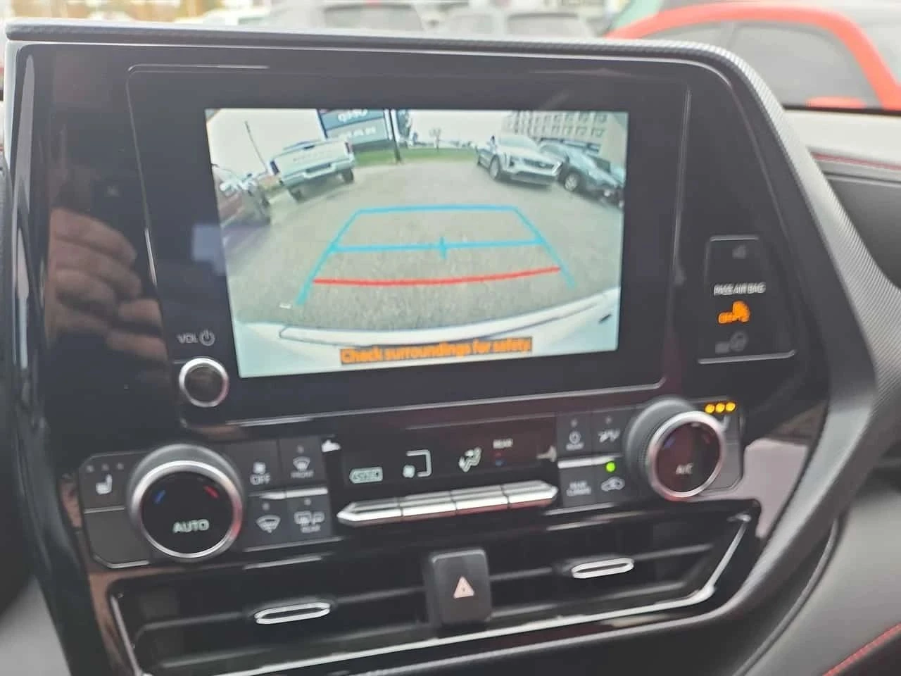 Toyota Highlander, снимка 14 - Автомобили и джипове - 56730294