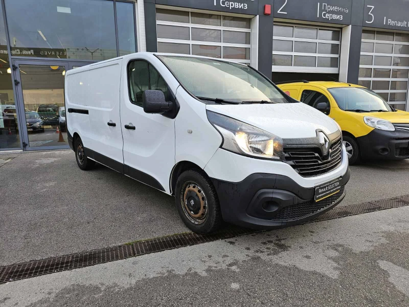 Renault Trafic dCi 120 к.с. BVM6, снимка 2 - Бусове и автобуси - 47304235