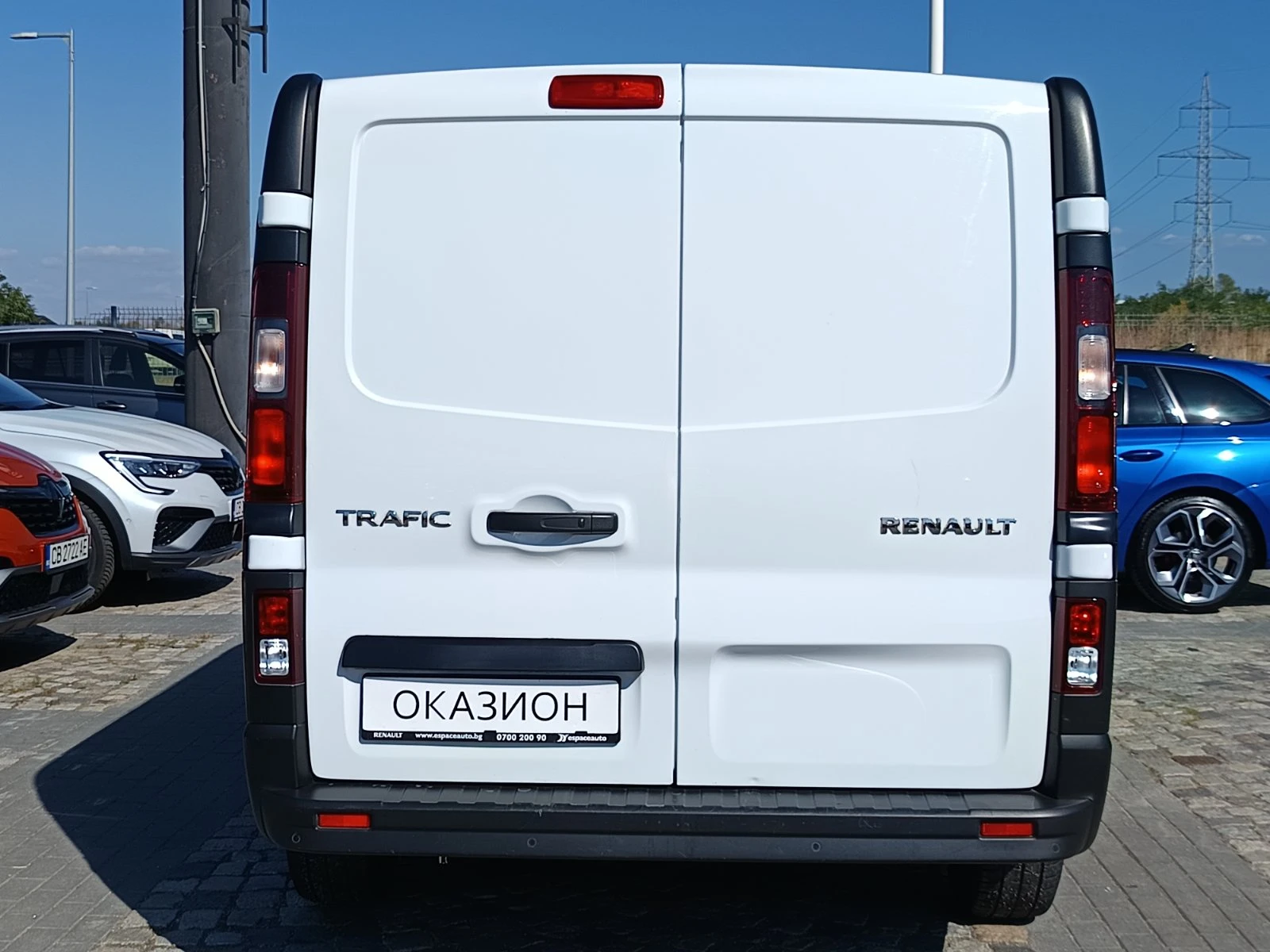 Renault Trafic 2.0dCi/120 к.с/Life L1H1 - изображение 5