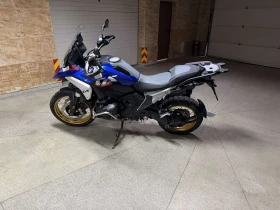 ������ BMW R
