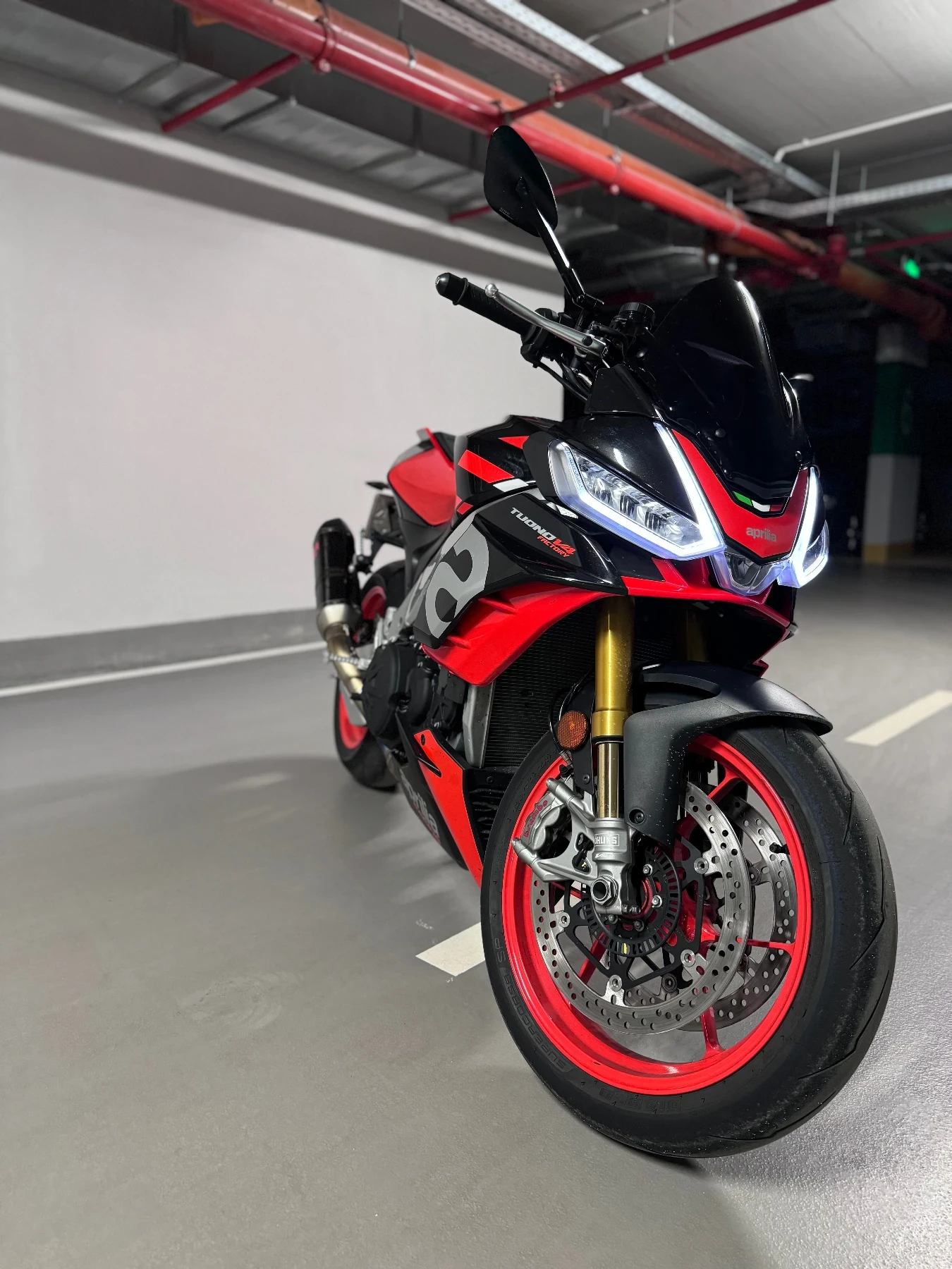 Aprilia Tuono v4 Factory, снимка 3 - Мотоциклети и мототехника - 54765614