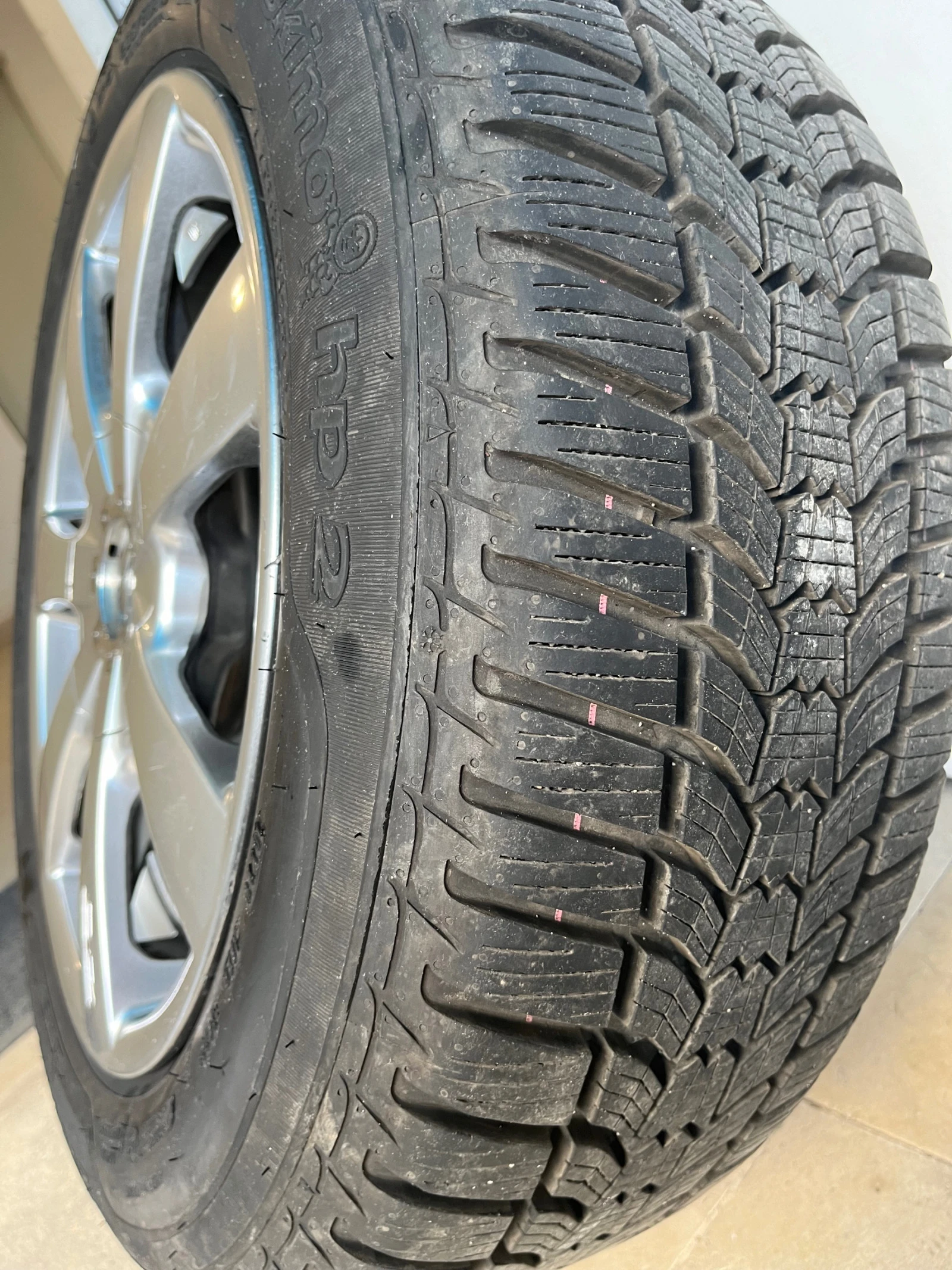 ���� � ������ 205/60R16 �� Mercedes-Benz E 200 | Mobile.bg � ����������� 6