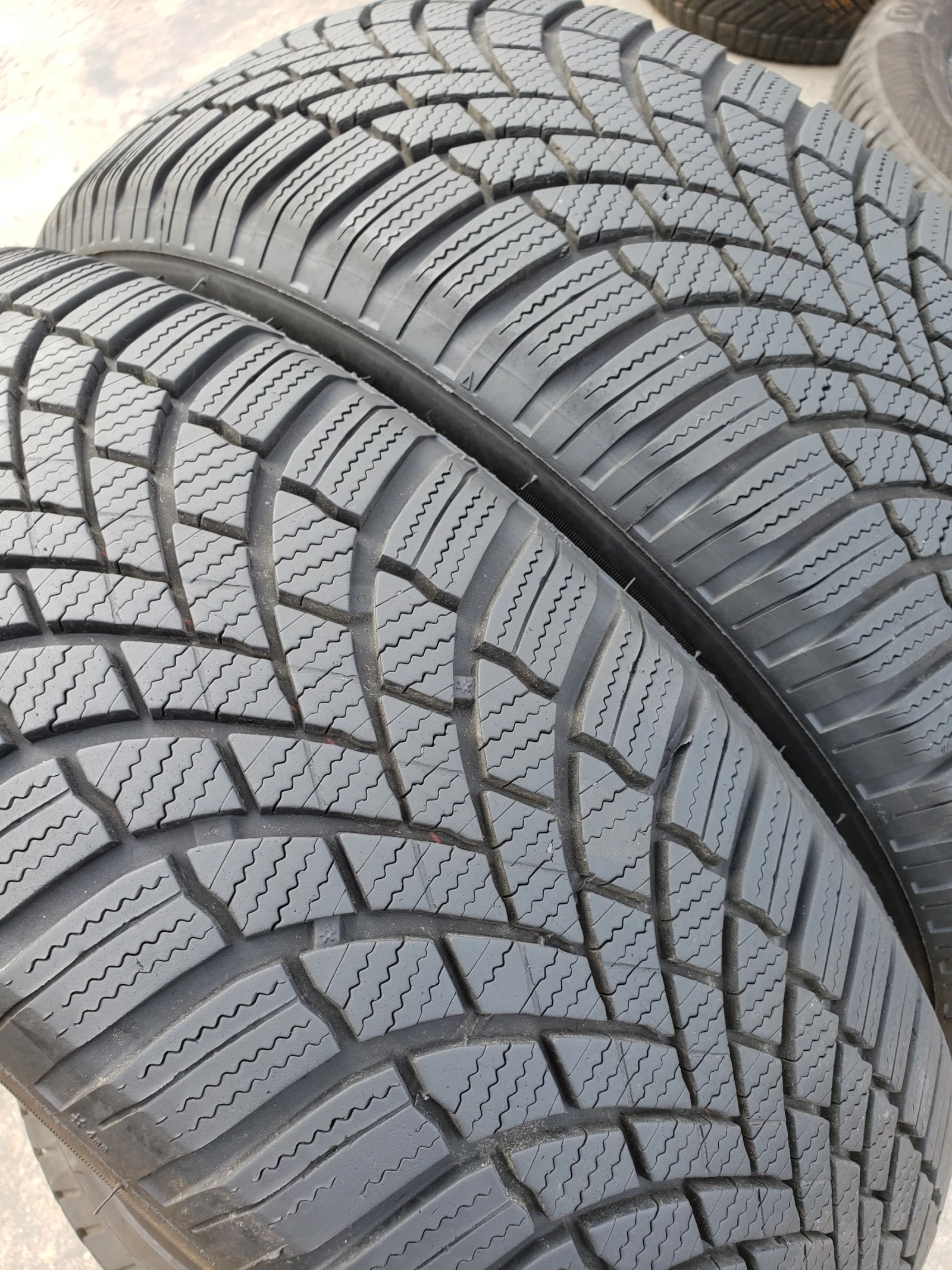 ���� 205/60R16 | Mobile.bg � ����������� 3