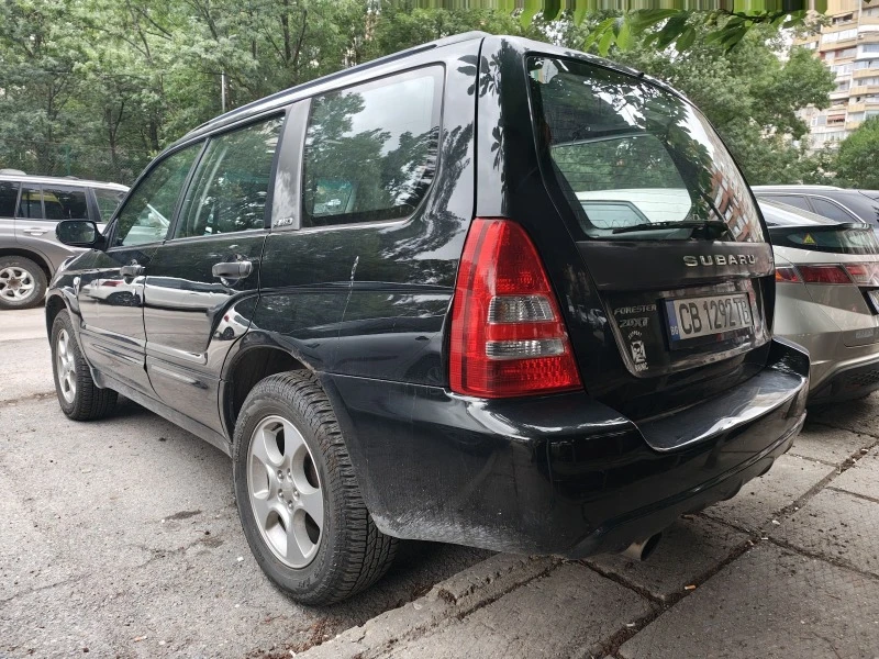 Subaru Forester 2.0 XT turbo 177кс., снимка 4 - Автомобили и джипове - 46508199