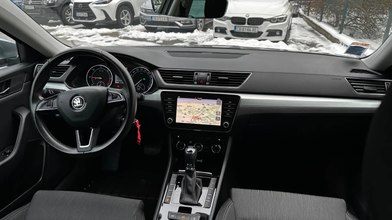 Skoda Superb 2.0 TDI Automatic, снимка 12 - Автомобили и джипове - 48772580