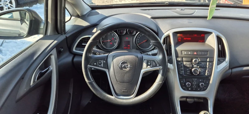 Opel Astra 1.6-115кс. КЛИМА, снимка 11 - Автомобили и джипове - 49229738