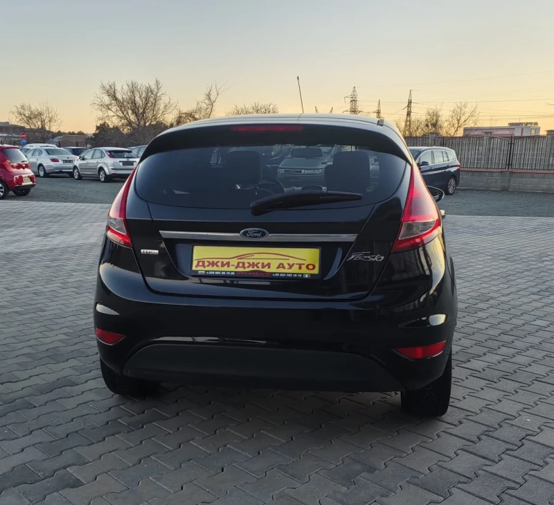 Ford Fiesta 1.4TDCI, снимка 5 - Автомобили и джипове - 49394777