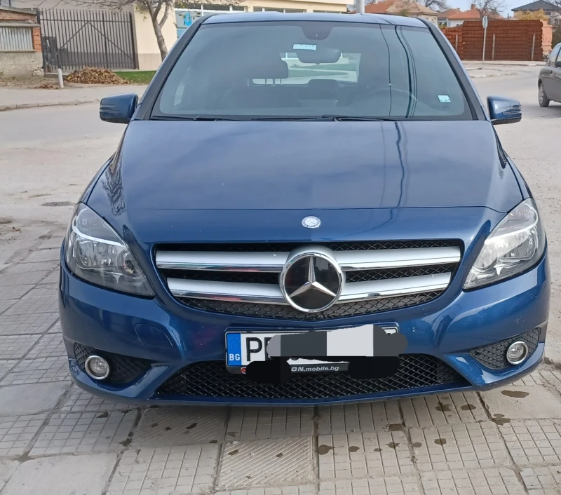 Mercedes-Benz B 180 CDI, снимка 2 - Автомобили и джипове - 52138578