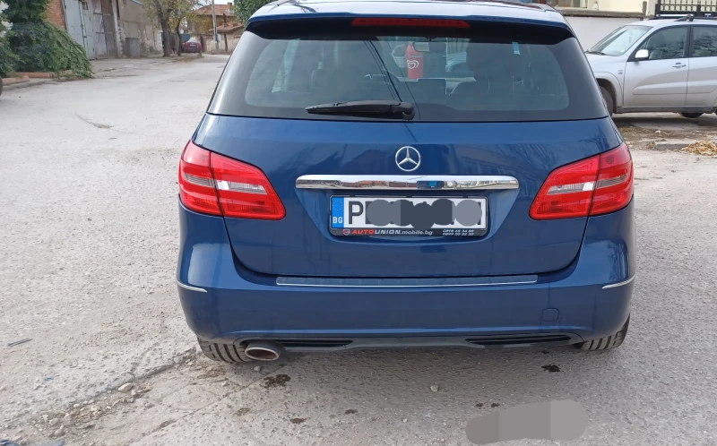 Mercedes-Benz B 180 CDI, снимка 3 - Автомобили и джипове - 52138578