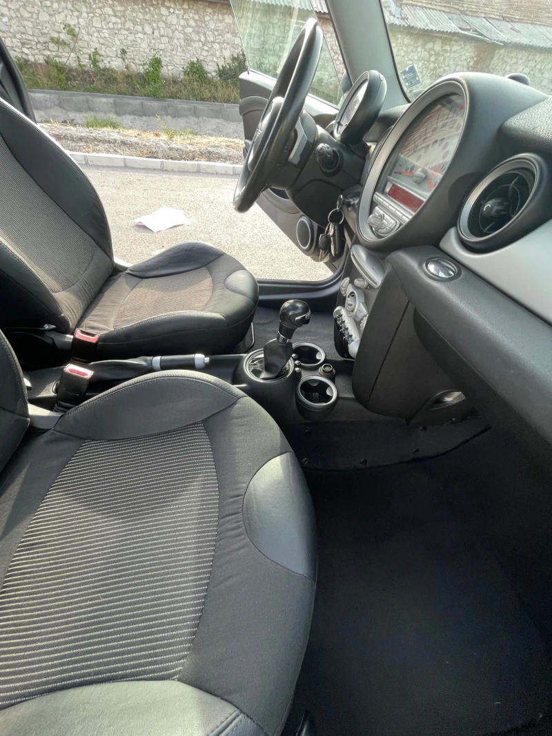 Mini One, снимка 6 - Автомобили и джипове - 52452241