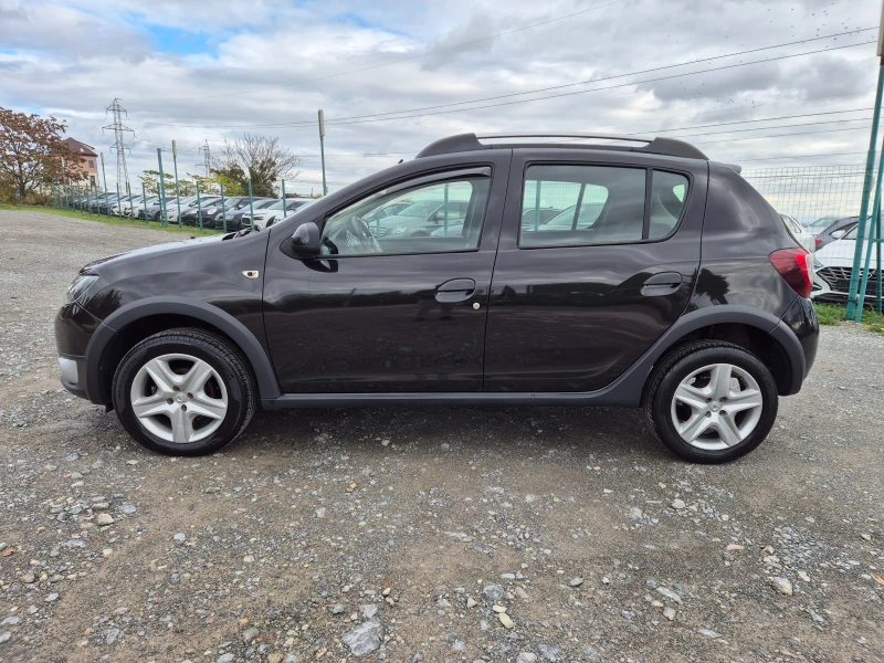 Dacia Sandero 0.9i Stepway, снимка 2 - Автомобили и джипове - 52376392