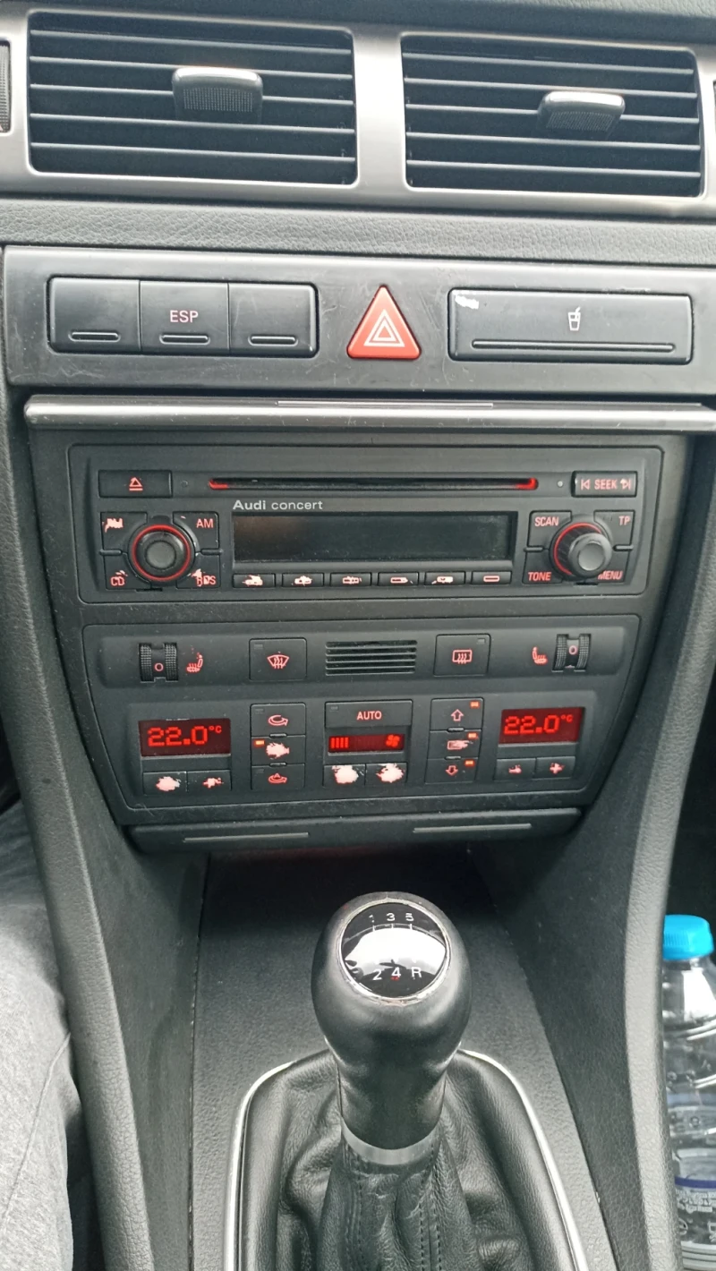 Audi A6 1.8T Facelift, снимка 15 - Автомобили и джипове - 52543176