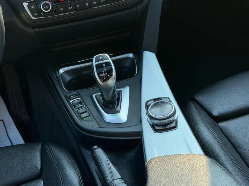 BMW 335 * 335i xDrive HEADSUP| NAVI| BACKUP * КУПИ СЕГА, снимка 10 - Автомобили и джипове - 52655594