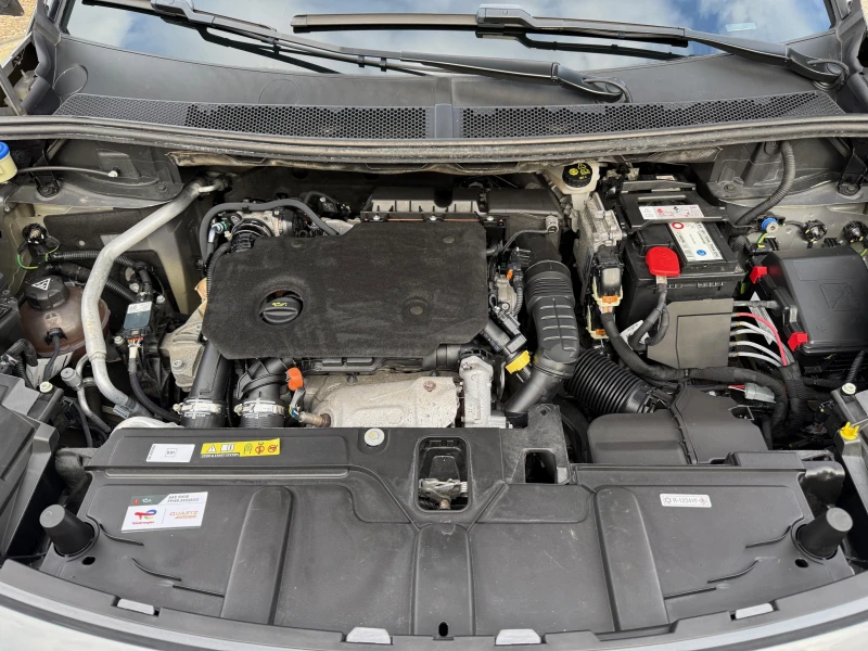 Peugeot 3008 1.5HDI Allure, снимка 15 - Автомобили и джипове - 52707682