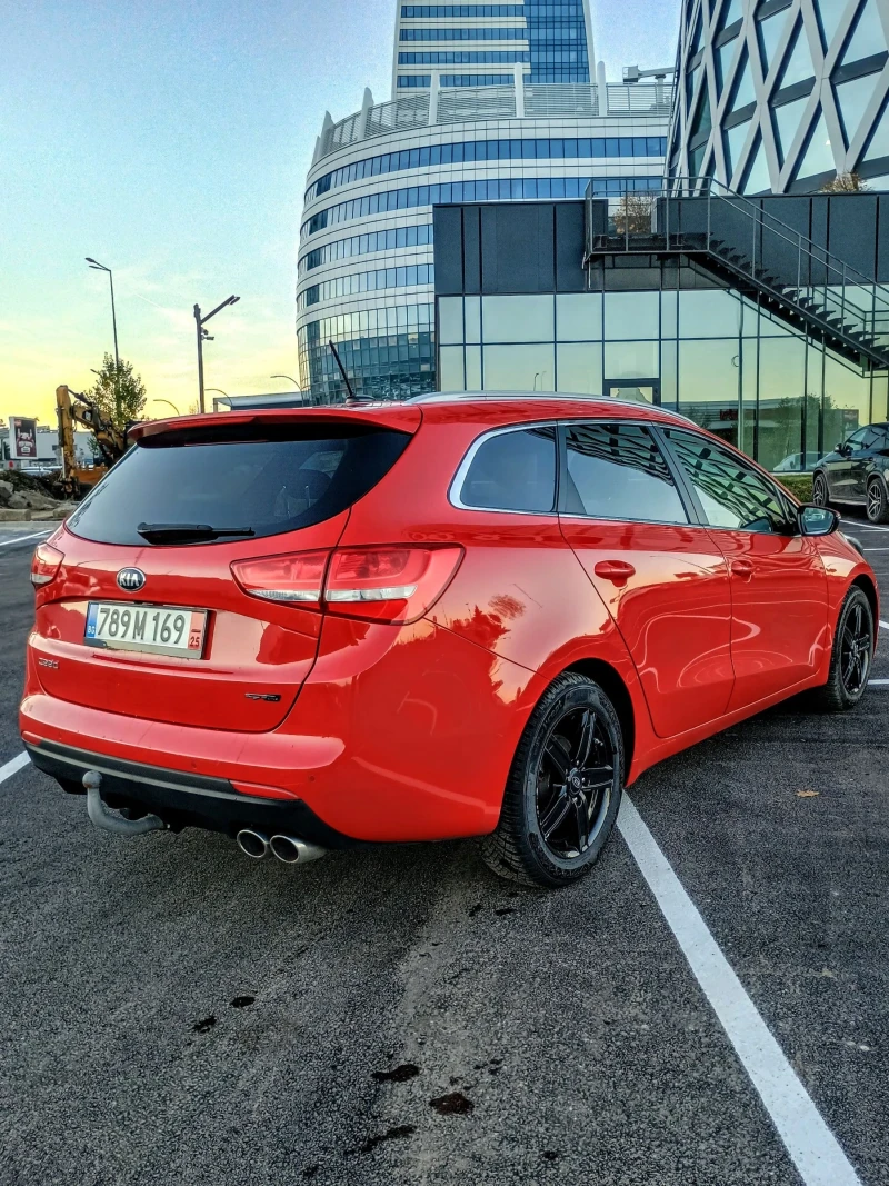 Kia Ceed * GT LINE * ТОП СЪСТОЯНИЕ * СЕРВИЗНИ ДОКУМЕНТИ * , снимка 3 - Автомобили и джипове - 52742870