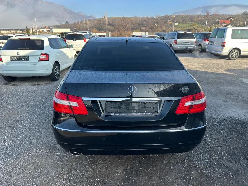 Mercedes-Benz E 200 AVANTGARDE* 184к.с* ПАНОРАМА* НАВИ, снимка 7 - Автомобили и джипове - 52825026