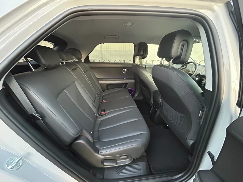 Hyundai Ioniq 5 306H.P.* 72.6KW* AWD* ГАРАНЦИЯ* , снимка 7 - Автомобили и джипове - 53098509