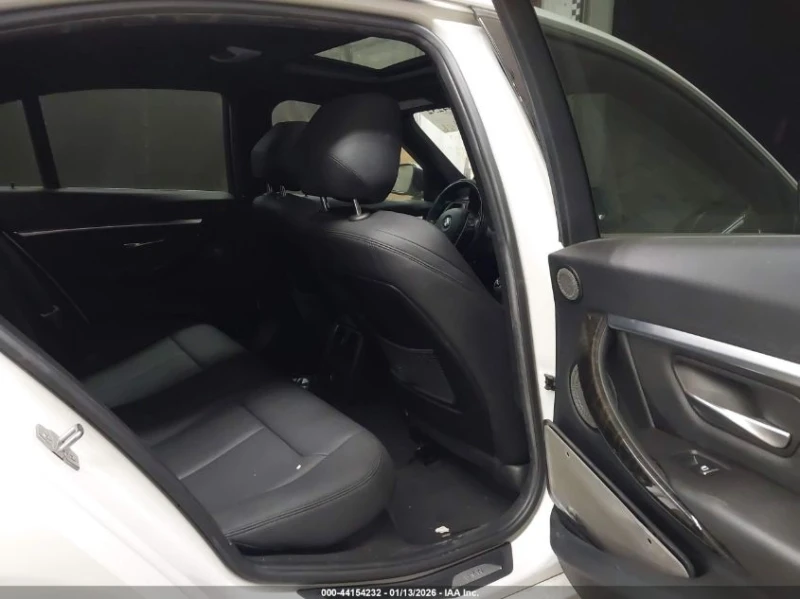 BMW 340 I, снимка 8 - Автомобили и джипове - 53414858