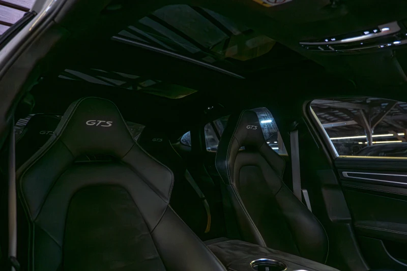 Porsche Panamera GTS/4.0 V8/HuD/PDLS+ /Bose/Панорама/Алкантар/Chron, снимка 11 - Автомобили и джипове - 53564815
