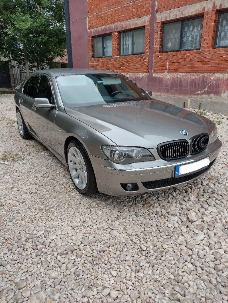 BMW 740, снимка 17 - Автомобили и джипове - 49470841