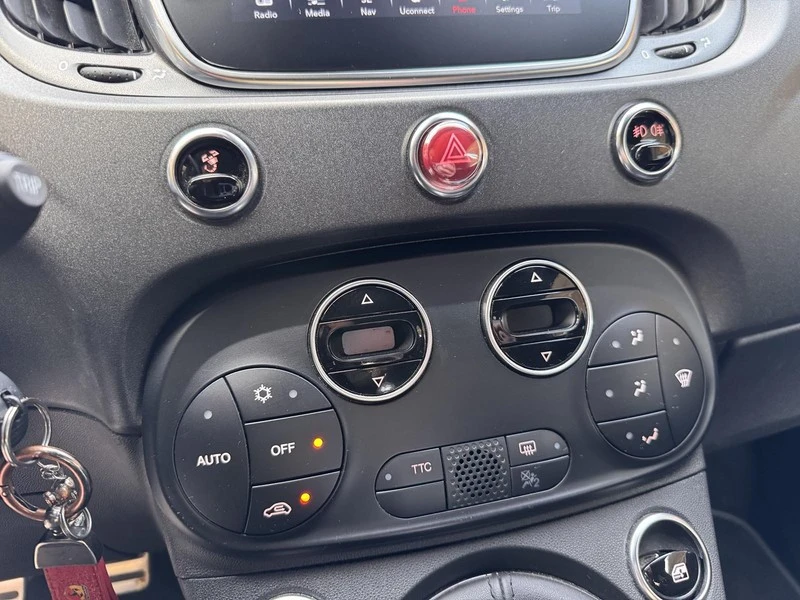 Abarth 595 Cabrio 595 C Competizione, снимка 15 - Автомобили и джипове - 52288175