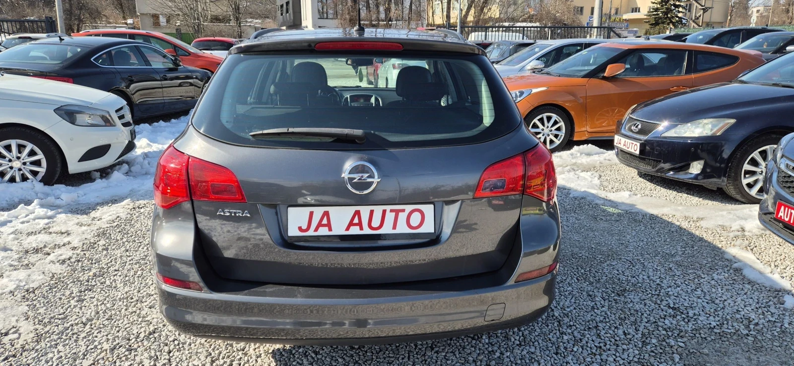 Opel Astra 1.6-115кс. КЛИМА - изображение 7