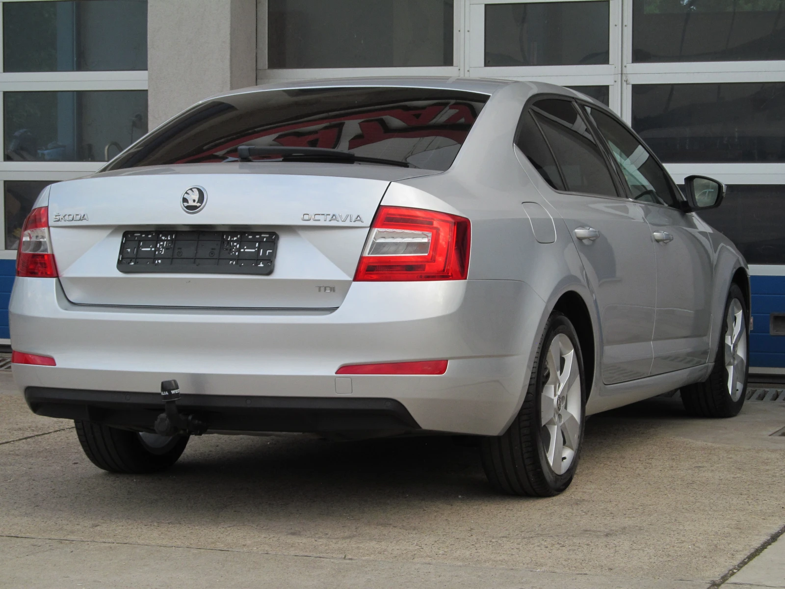 Skoda Octavia TDI/ELEGANCE/EURO5B - изображение 4
