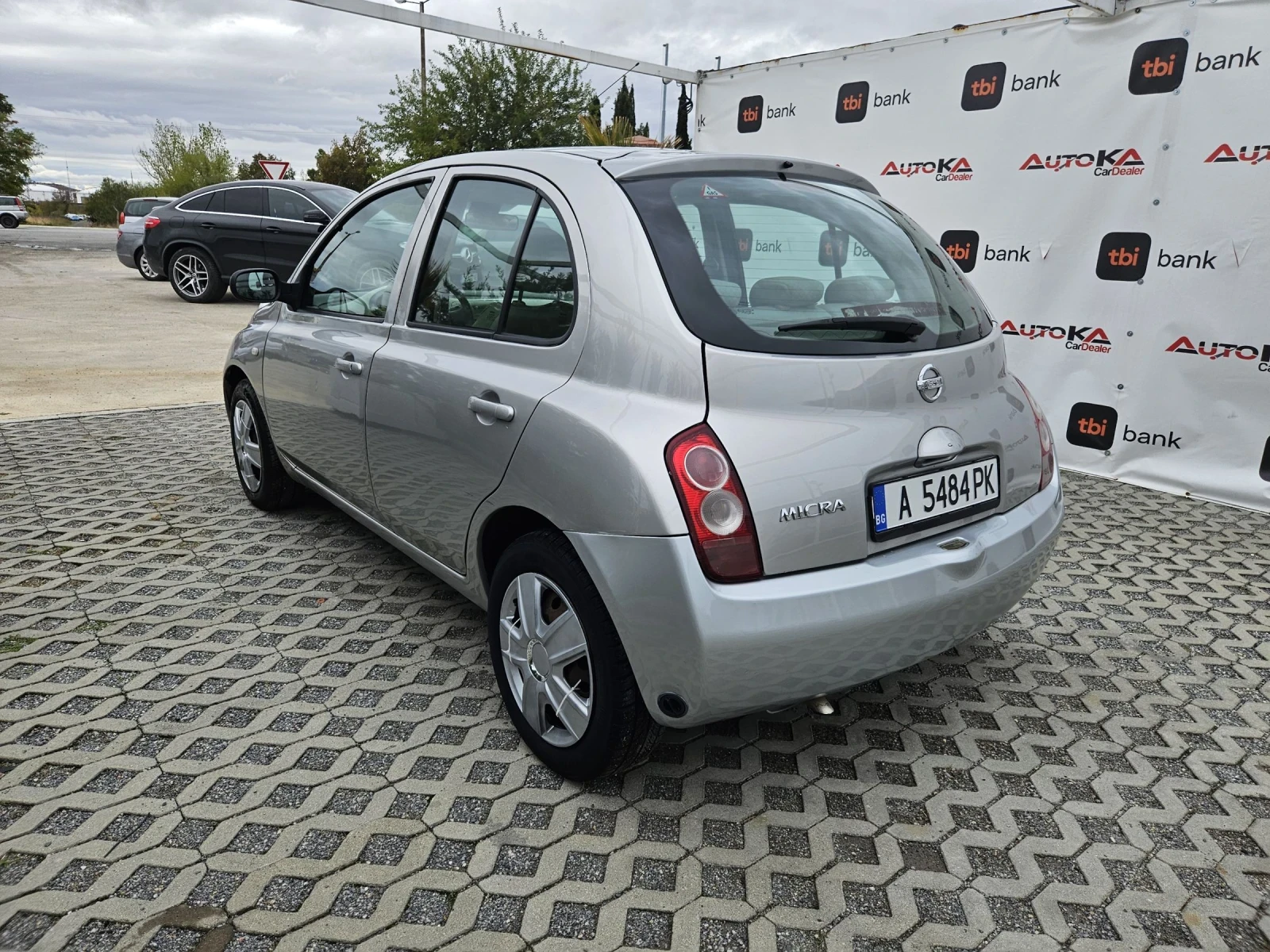 Nissan Micra 1.2i-80кс= АВТОМАТ= ГАЗ= KEYLESS= КЛИМАТРОНИК= 5ВР - изображение 5