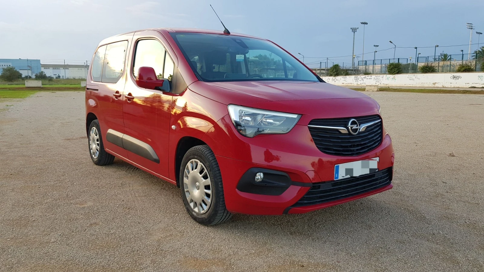 Opel Combo Life - изображение 2