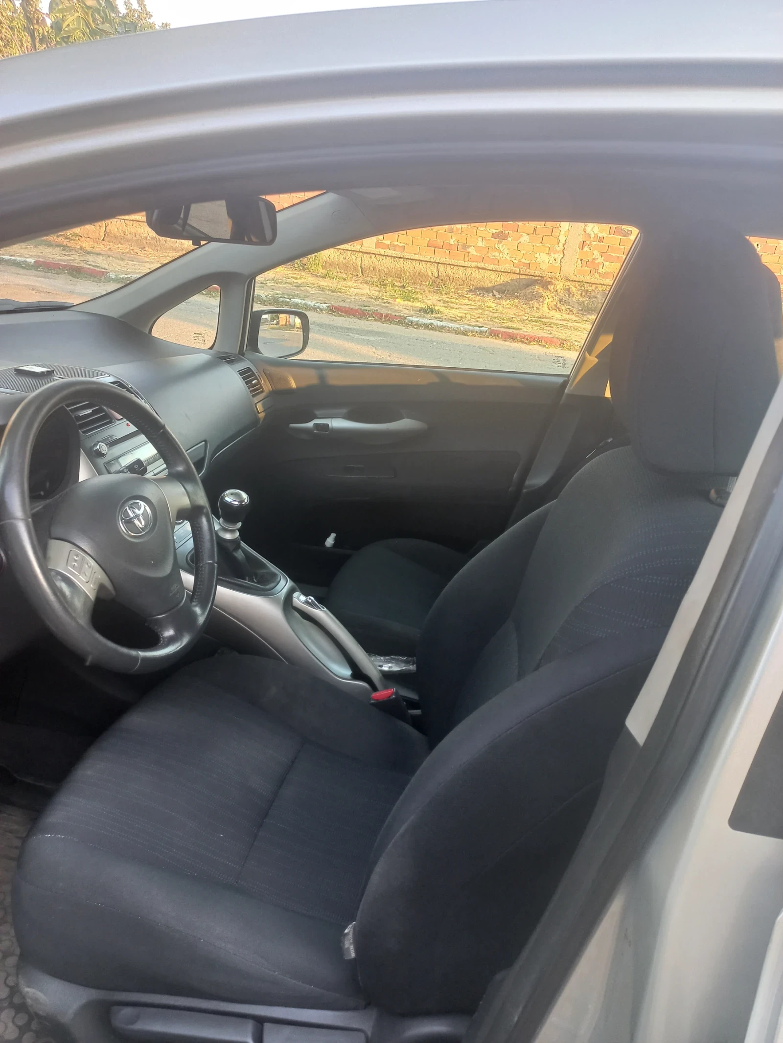 Toyota Auris 2.0 | Mobile.bg   5