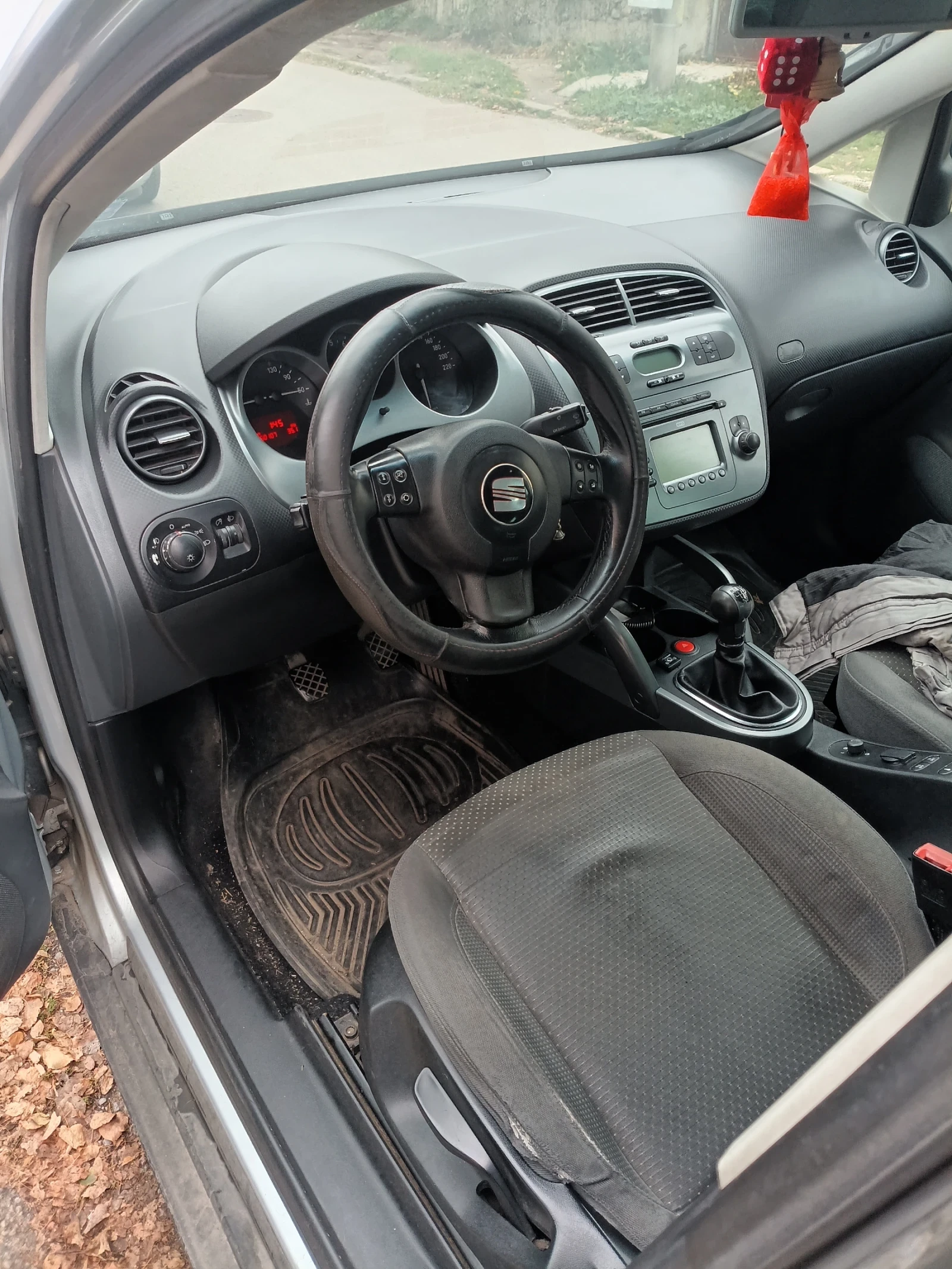 Seat Altea 1.6  - изображение 4