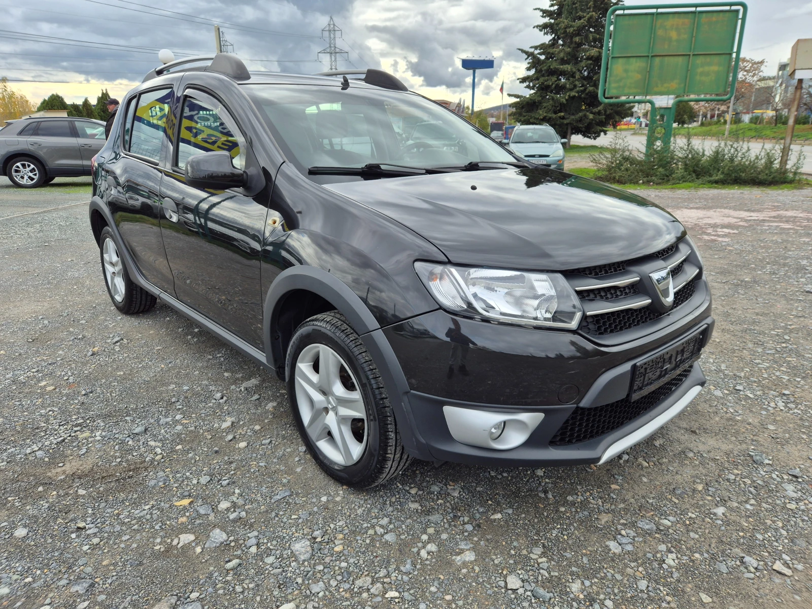 Dacia Sandero 0.9i Stepway - изображение 7