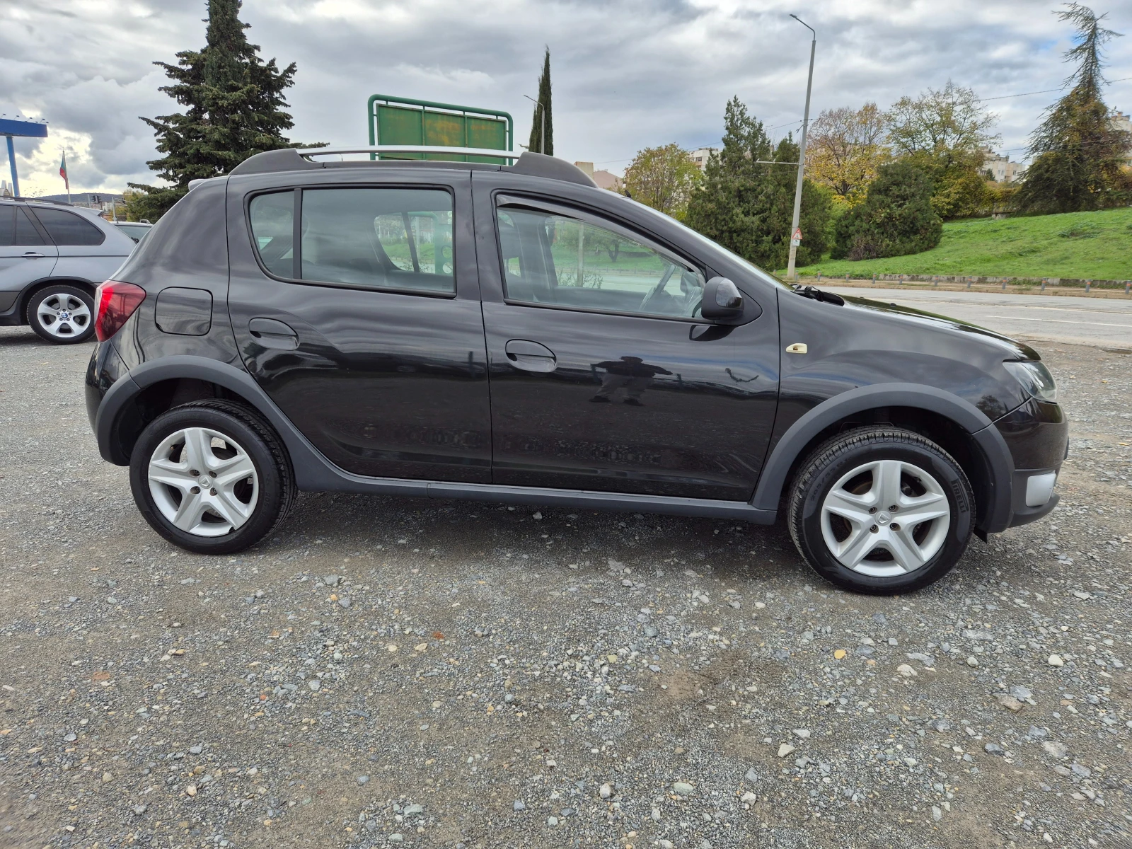 Dacia Sandero 0.9i Stepway - изображение 6